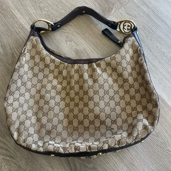 Authentic Gucci canvas pre loved hobo bag. - Picture 8 of 11